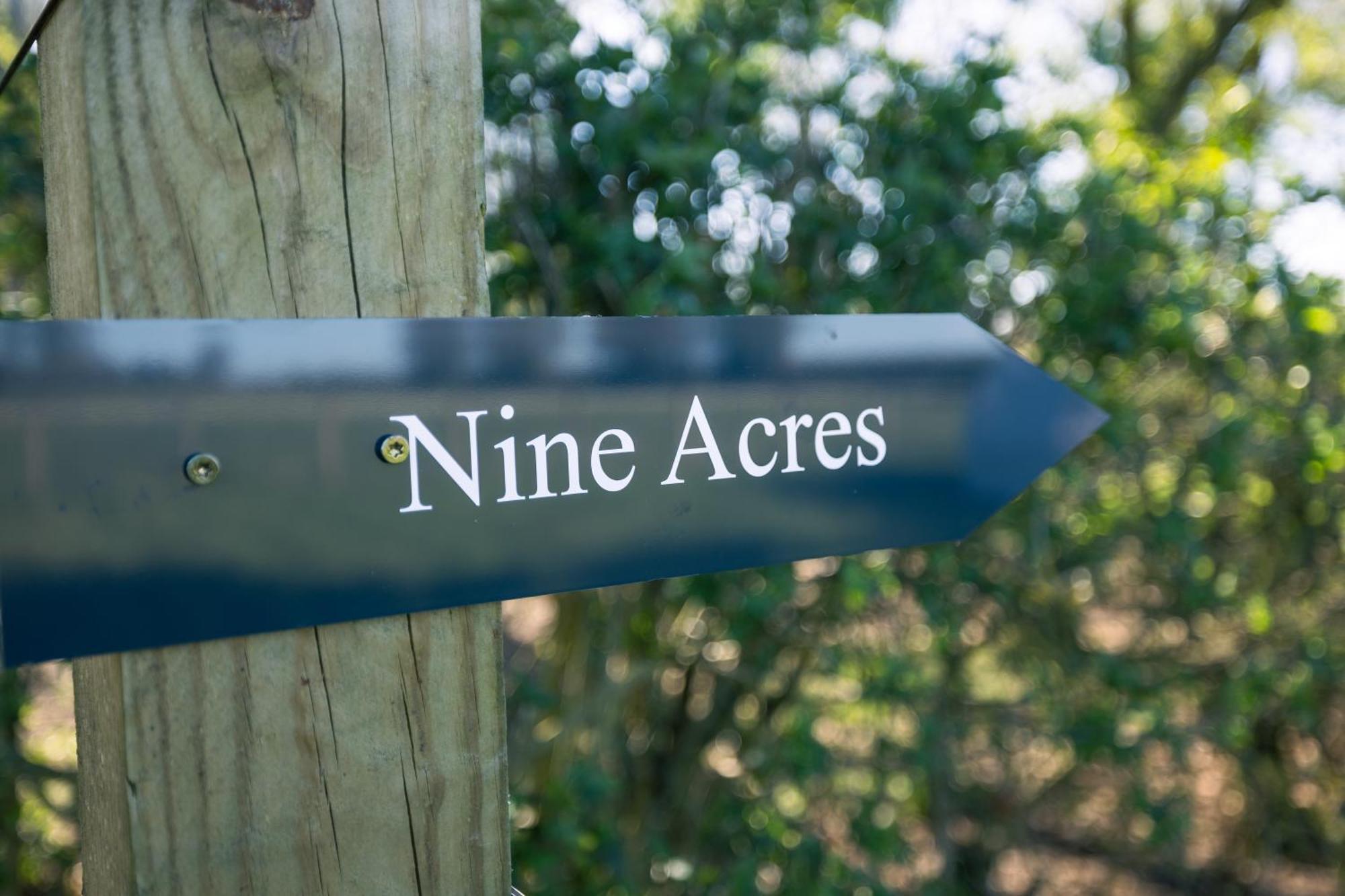 מלון בראקלי Nine Acres, Peaceful מראה חיצוני תמונה